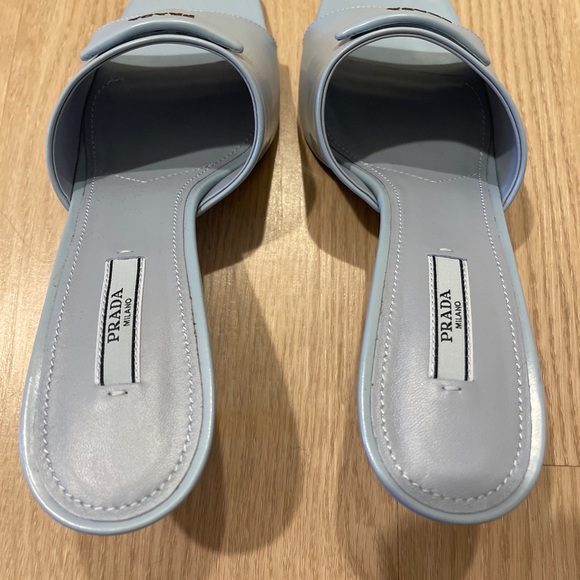 Prada triangle logo-plaque open-toe sandals 💙 - Picture 8 of 8